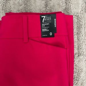 NWT- New York & Co Slacks Barely Boot Cut
Size 0 Stretch - Pink Average Length
